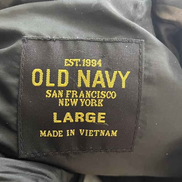 Old Navy Women’s Size Large Puffer Vest Zip Up Snap Camo Polyester Pockets - Picture 4 of 6